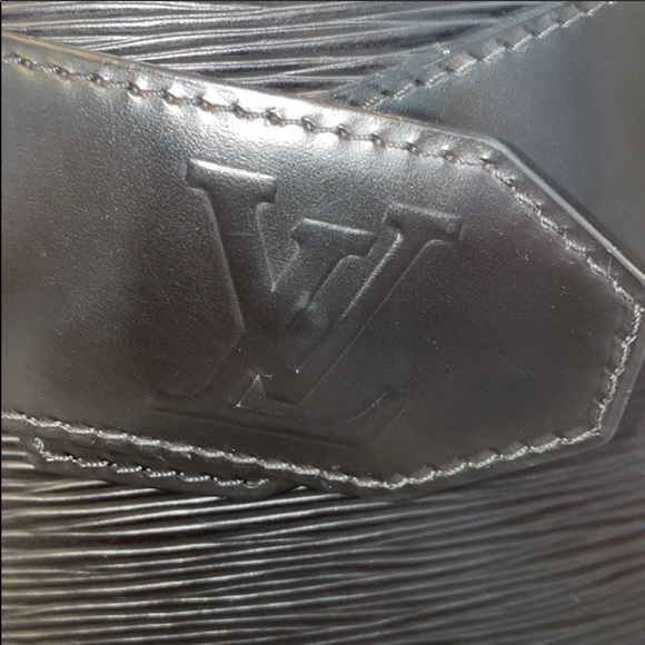 Vintage 1992 Louis Vuitton Leather Bucket Bag - Picture 11 of 11